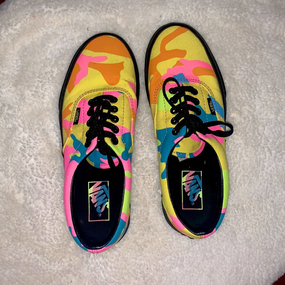 RARE NEON CAMO VANS